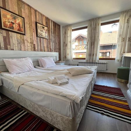 Granat Gondola Lift Apartments Bansko Esterno foto