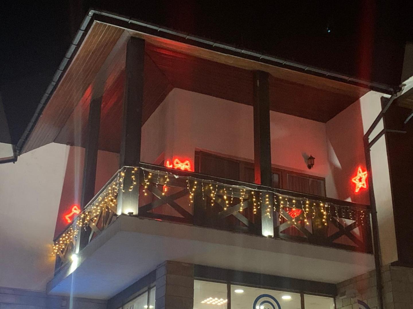 Granat Gondola Lift Apartments Bansko Esterno foto