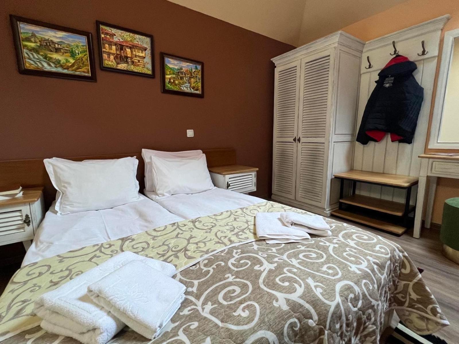 Granat Gondola Lift Apartments Bansko Esterno foto