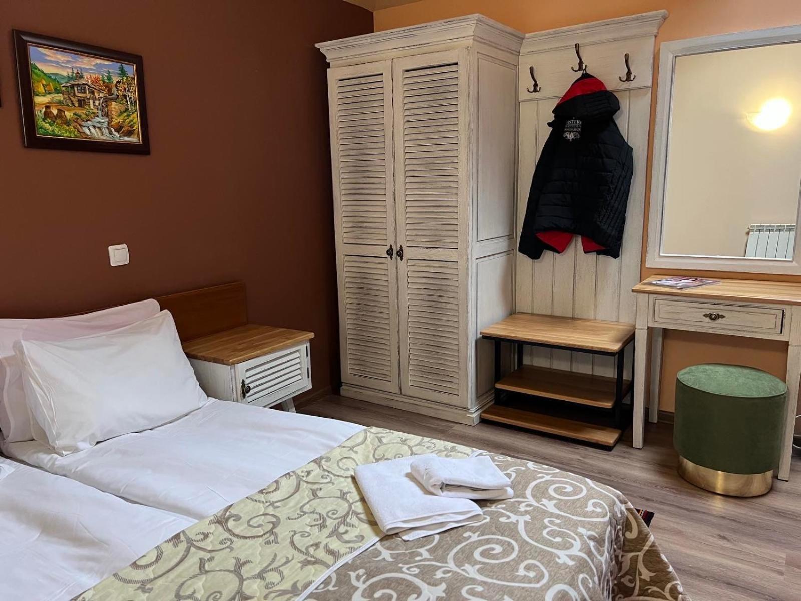 Granat Gondola Lift Apartments Bansko Esterno foto